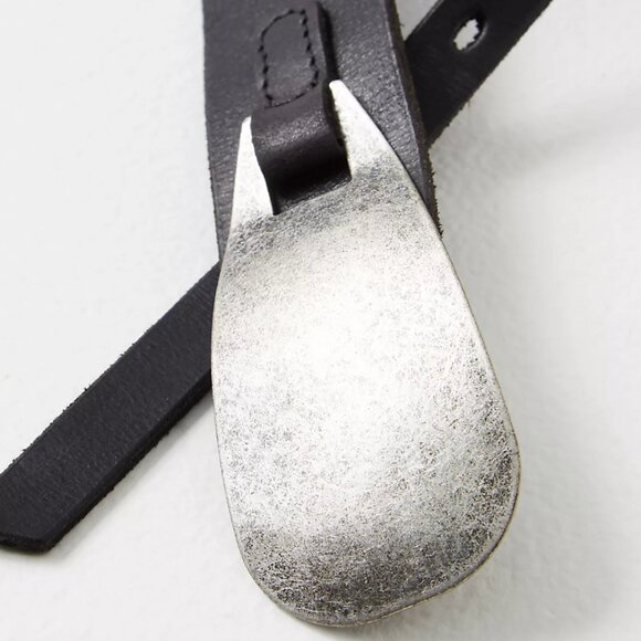 Free People Accessories - NWT! FREE PEOPLE Oyster Bay Hip Belt Size M/L